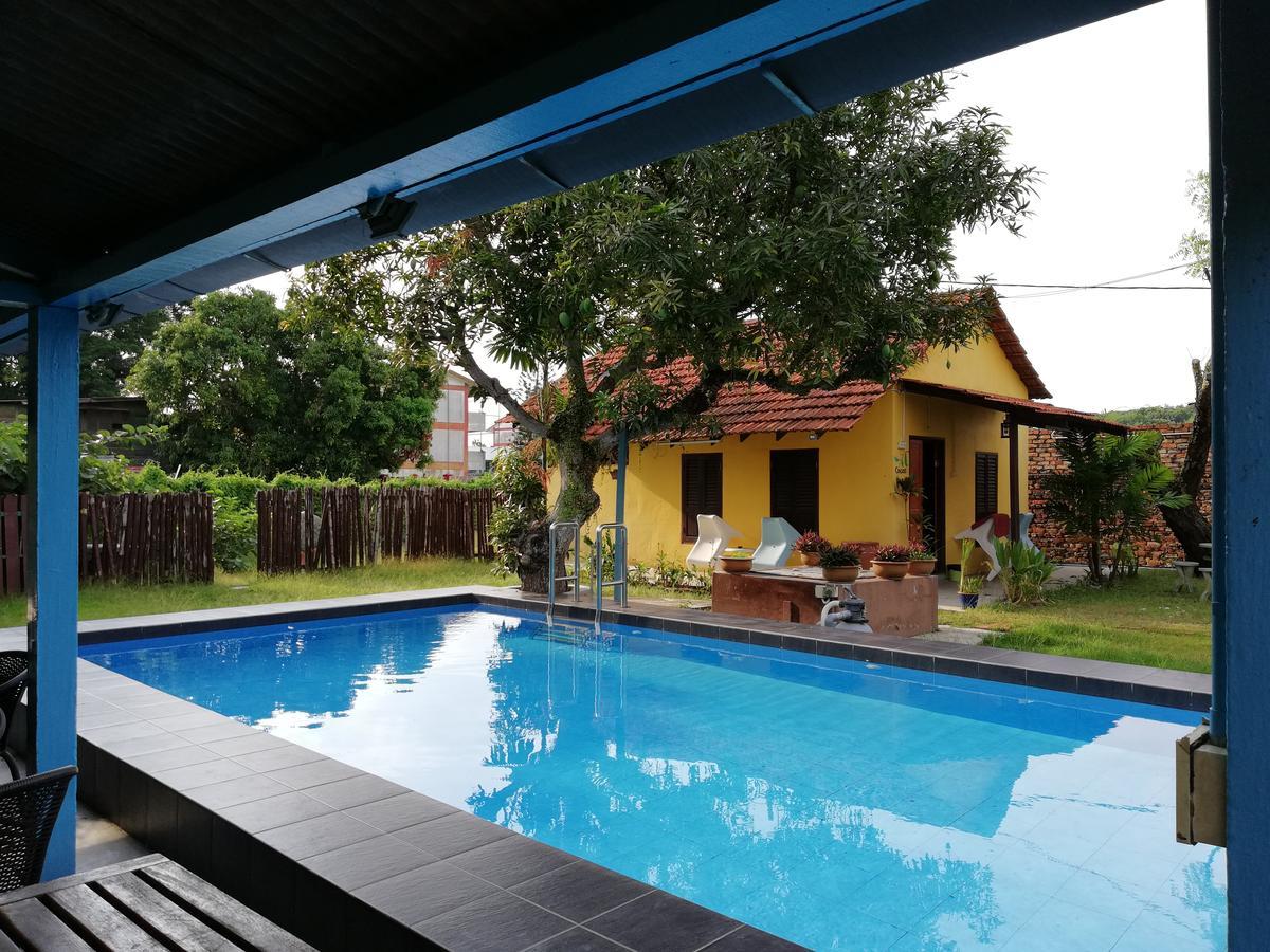 Coco Country Homes Malacca Exterior foto